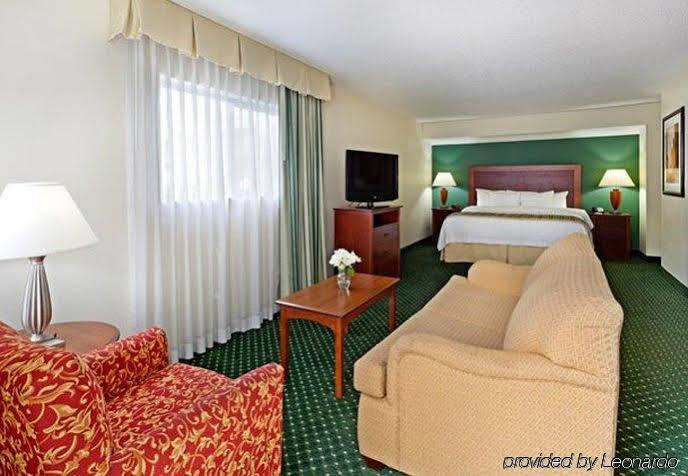 Residence Inn By Marriott Спартанбърг Екстериор снимка